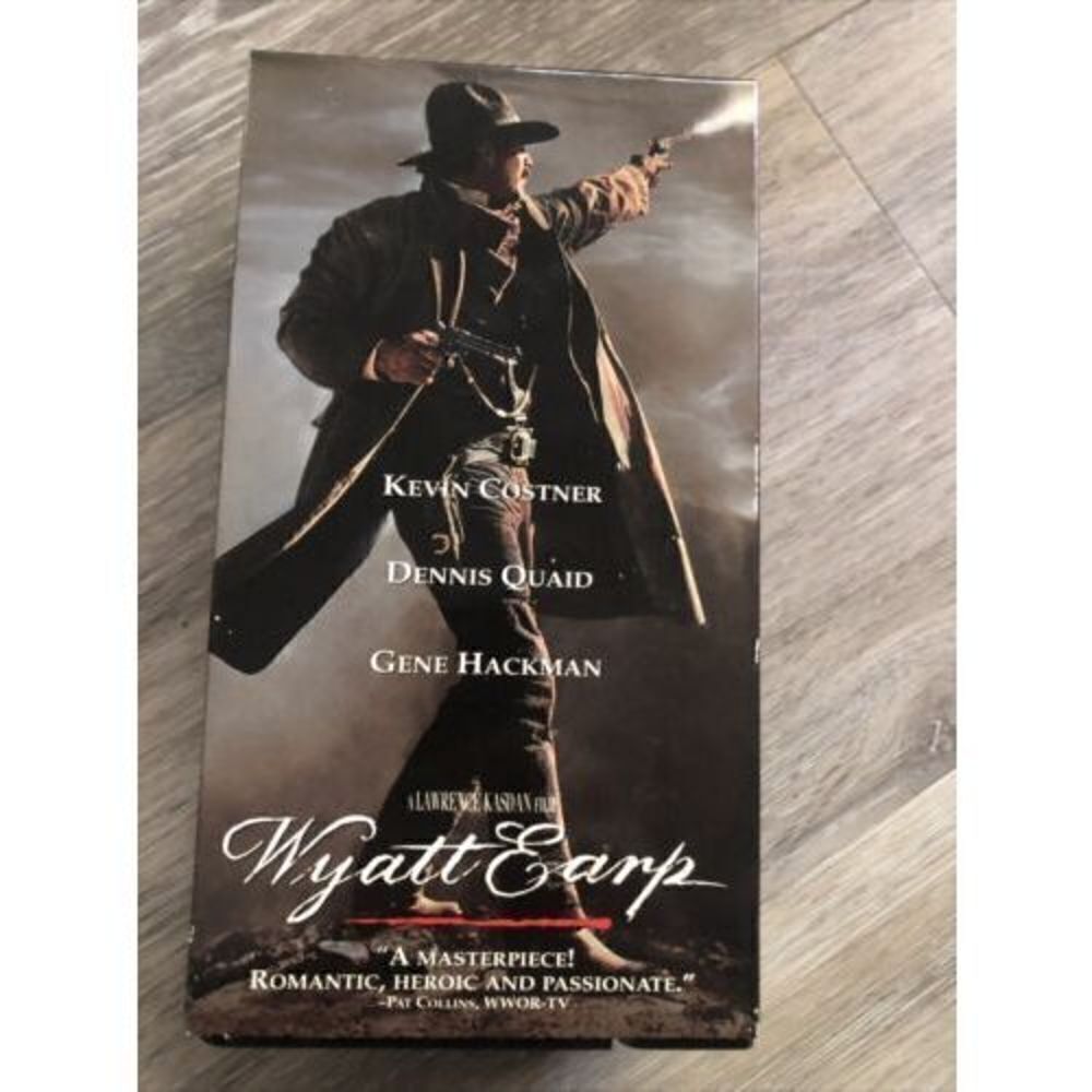 *Wyatt Earp (VHS 1994, 2-Tape Set) Kevin Costner, Dennis Quaid, Gene Hackman